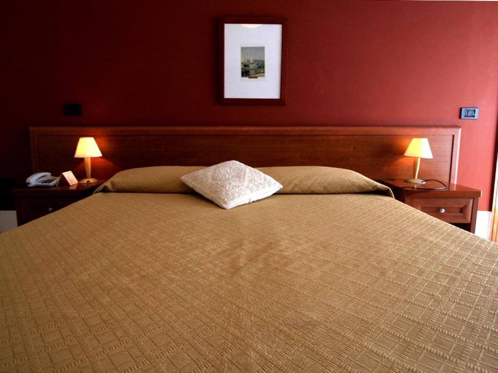 Hotel Carosello ポンテカニャーノ エクステリア 写真