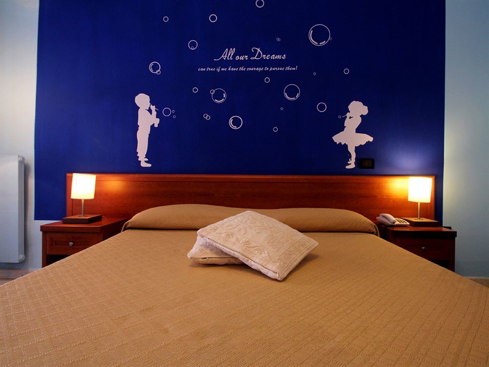 Hotel Carosello ポンテカニャーノ エクステリア 写真